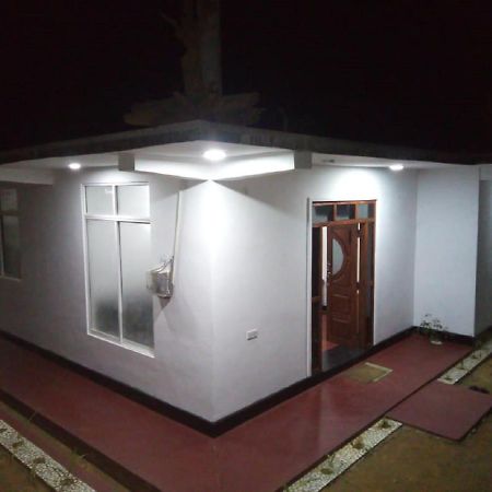 Hotel Yelona Kegalle Exterior foto