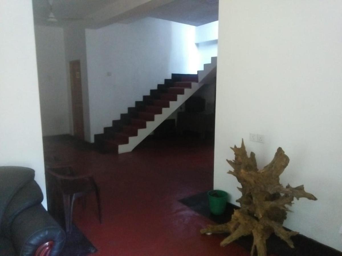 Hotel Yelona Kegalle Exterior foto