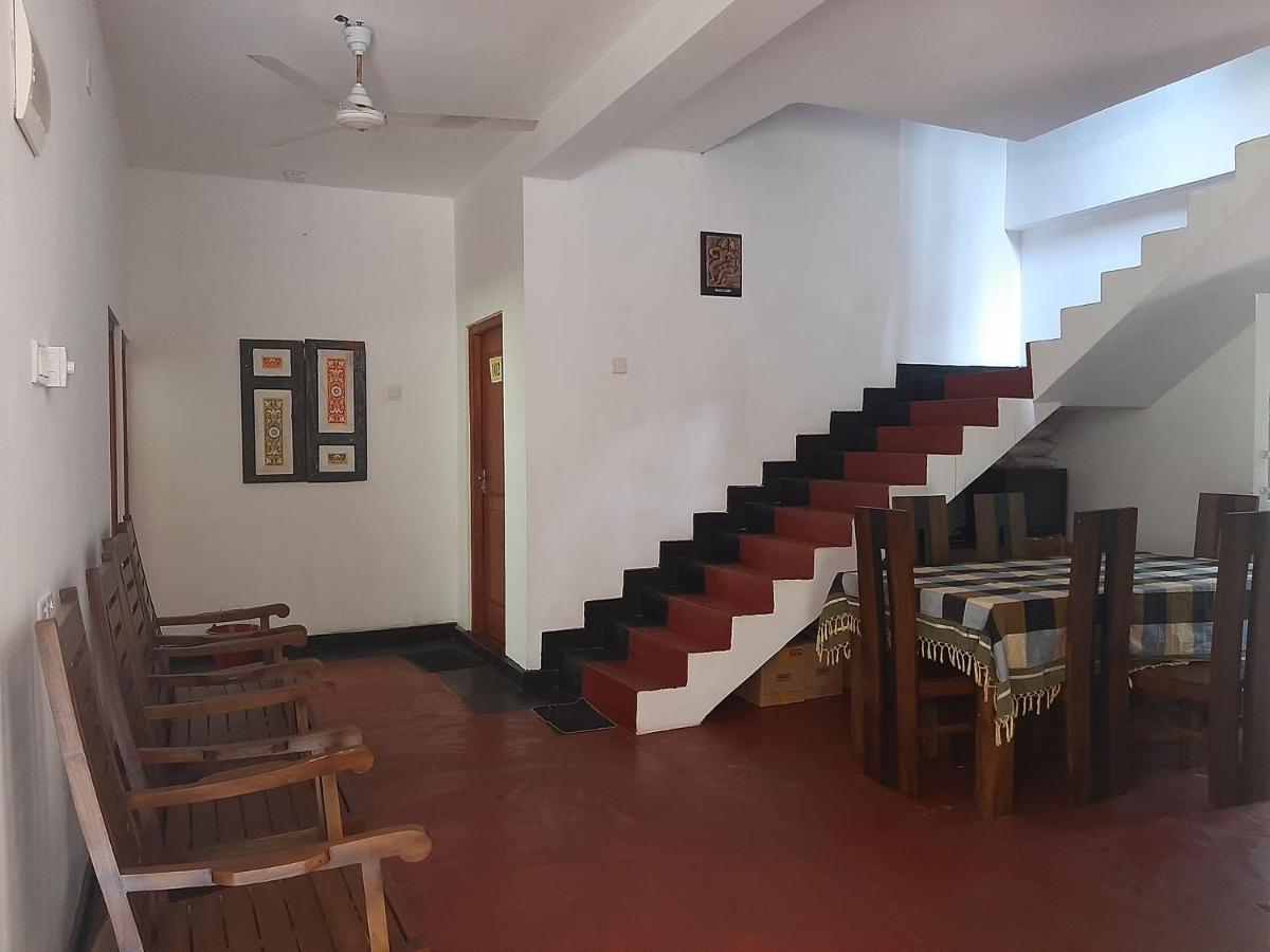 Hotel Yelona Kegalle Exterior foto